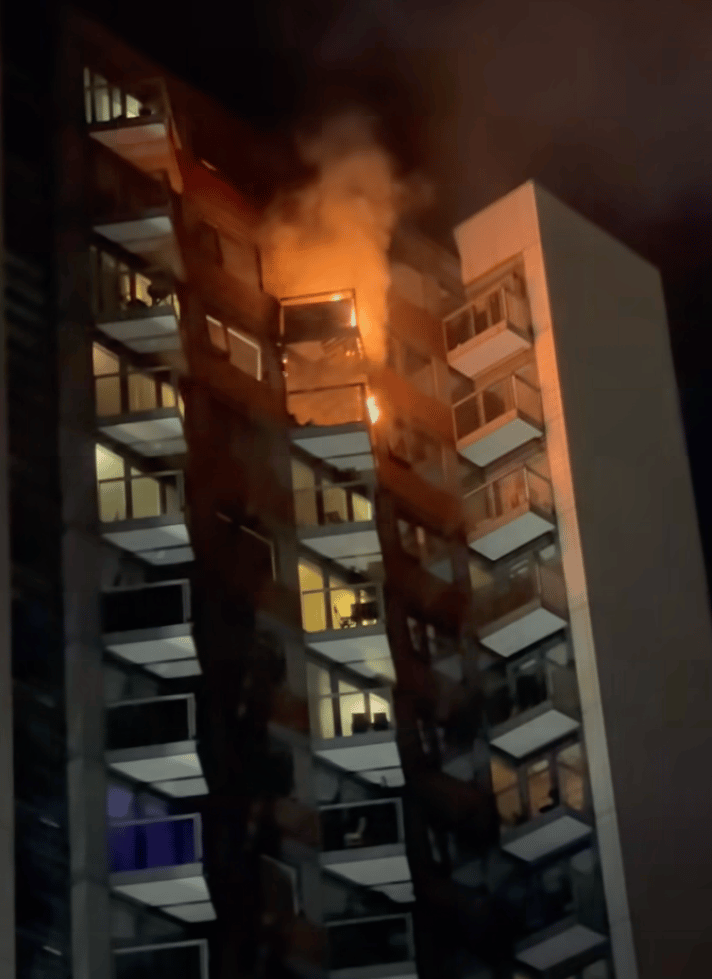Man dies in 17th-floor Poplar flat fire as child and one other rescued