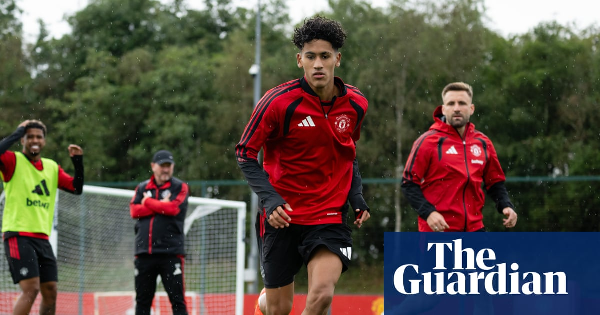 Manchester United shocked as talented youngster JJ Gabriel asks to leave