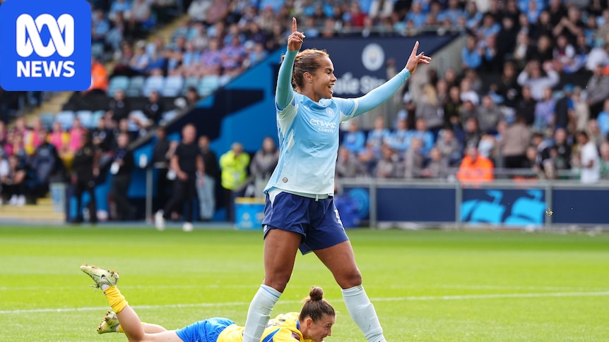 Mary Fowler kicks off Manchester City season with opening goal