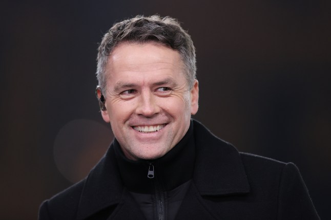 Michael Owen tells Man Utd to ‘move heaven and earth’ to keep star as contract talks stall