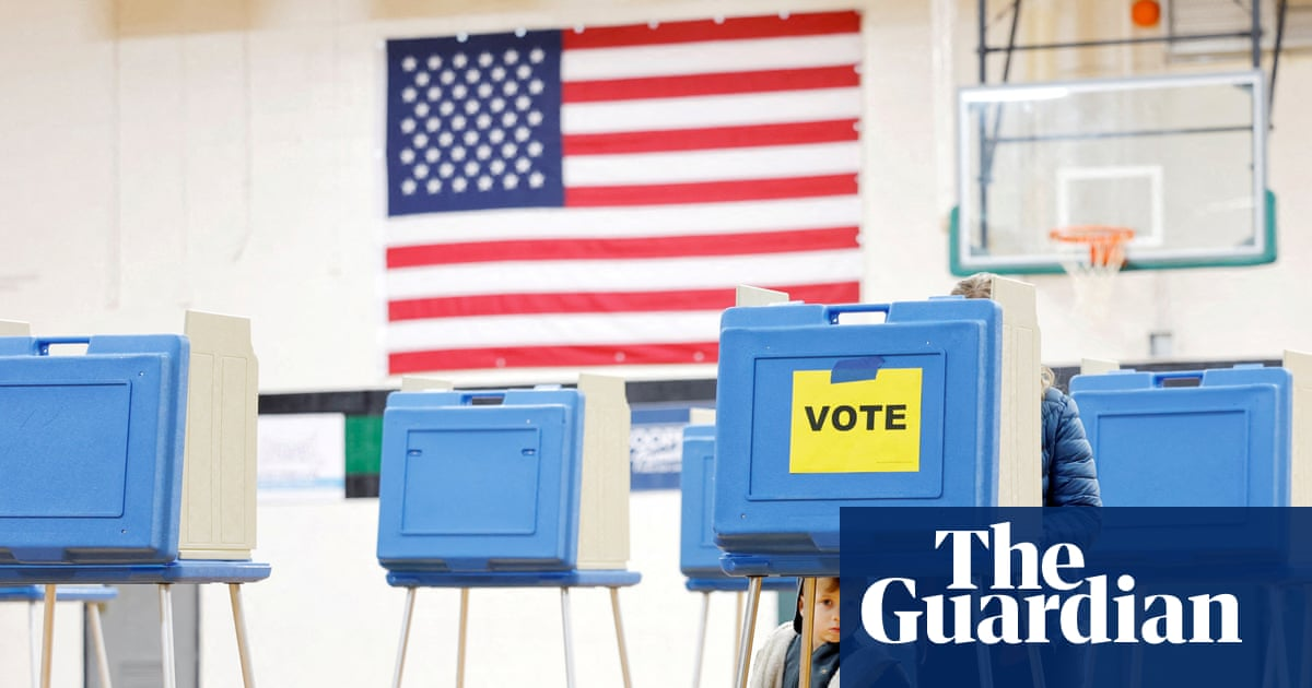 More voters identifying as Democrats and not calling themselves Republican
