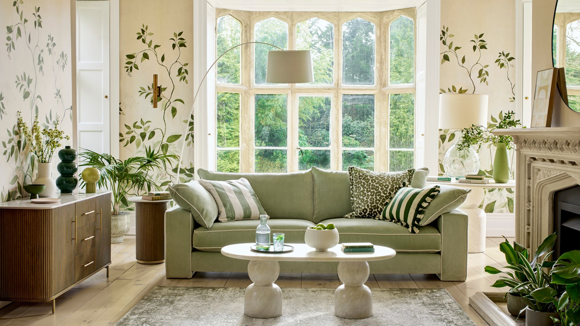 Move over grey and beige – Dulux experts confirm 2027 colour of the year and it INSTANTLY brightens homes