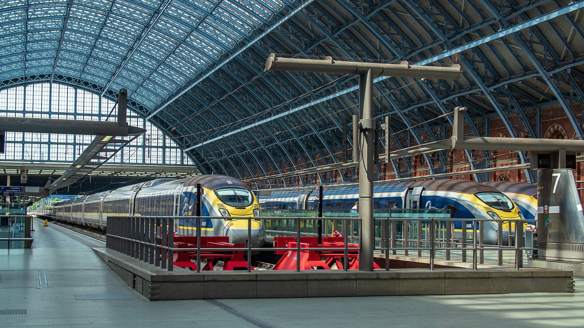 Nationwide strike hits European country TODAY with all Eurostar trains cancelled