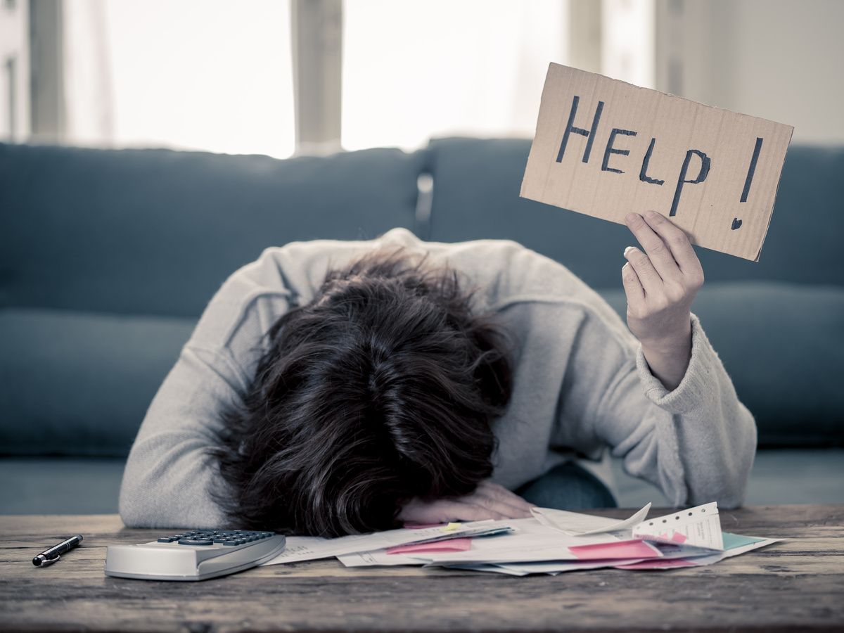 Nearly 50% of Canadians couldn’t cover more than two months of expenses after a job loss, says new report