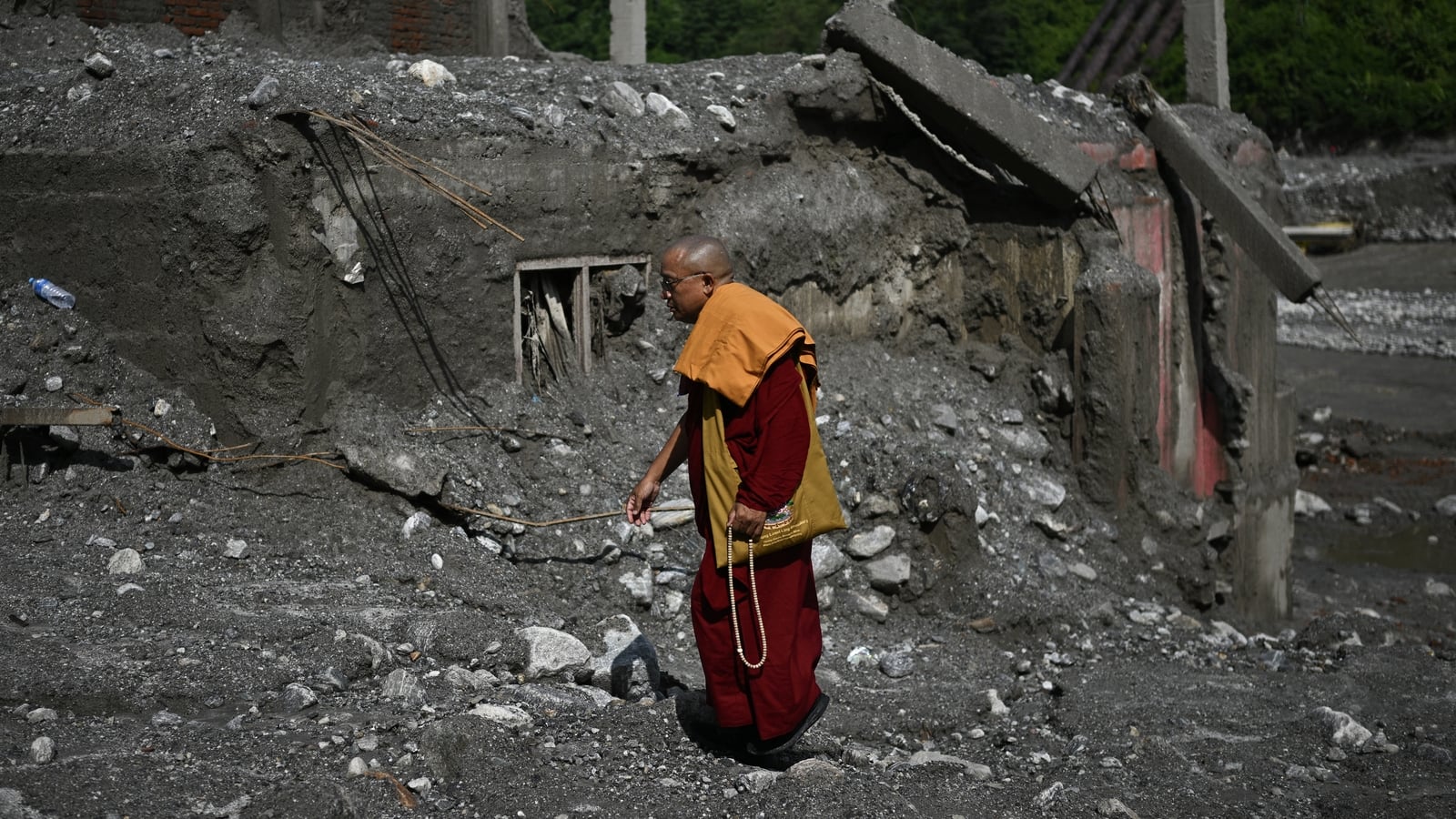 Nepal marks national mourning day after deadly flood