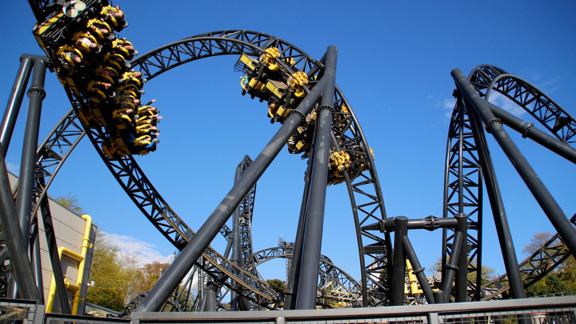 New mega 2027 annual pass deal lets you go FREE to 20 attractions for the rest of the year