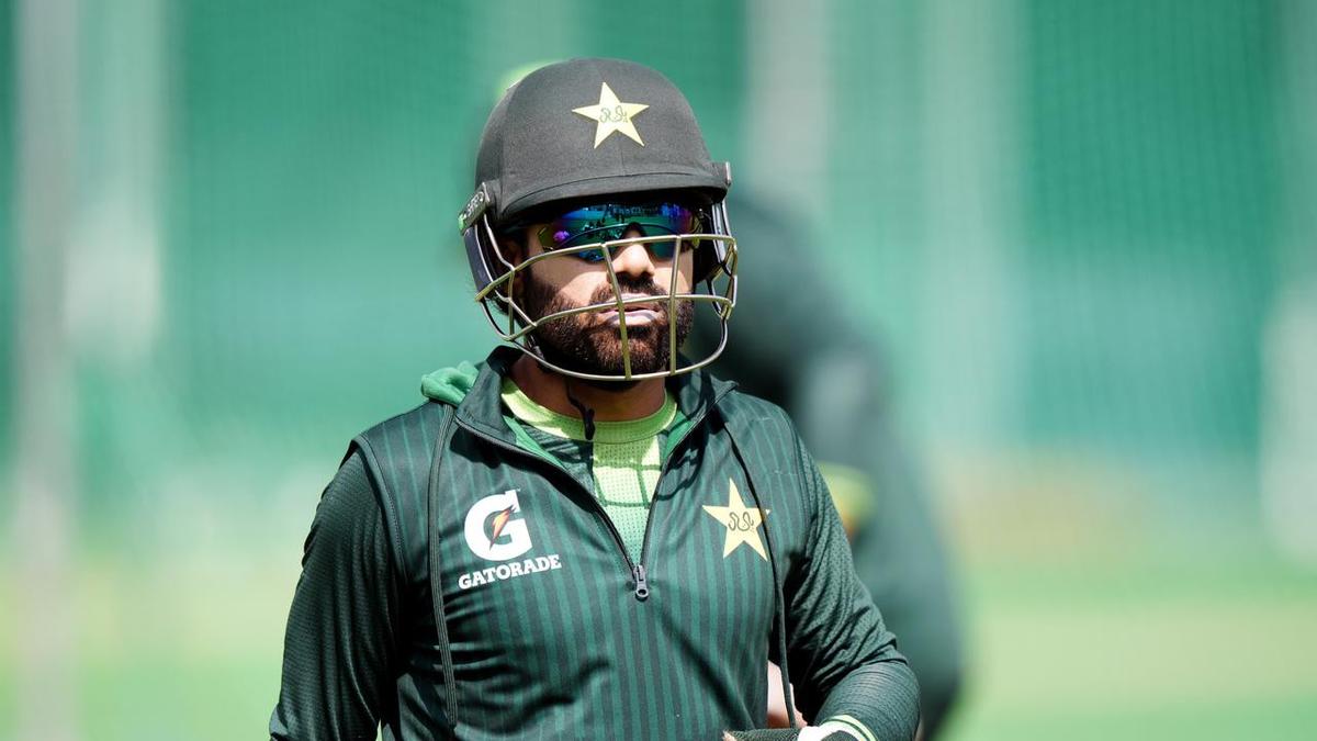 New twist in Pakistan's crisis-torn tour of England