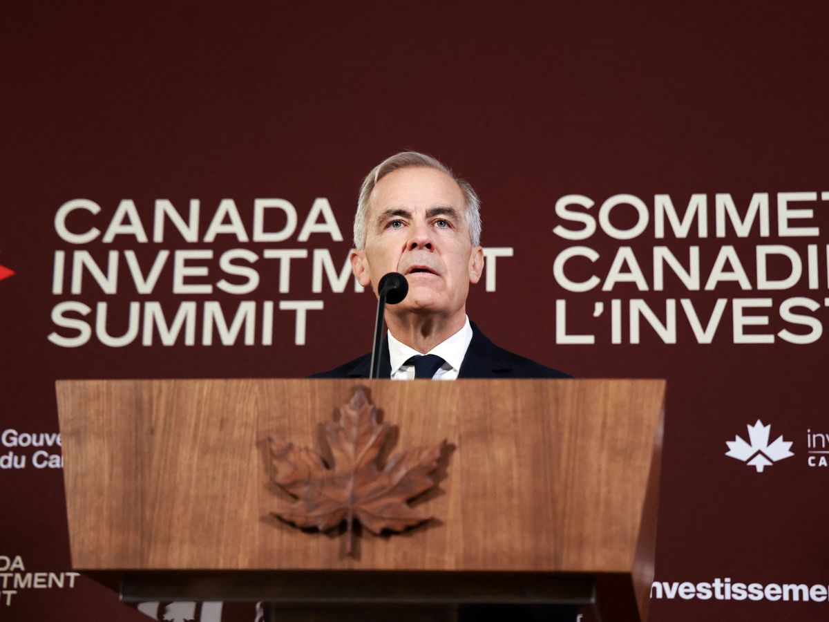 News of the day: Airport privatization, provincial collaboration, financially supporting adult children, Bell’s new data centre, revived trust reporting rules and more