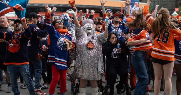 Oilers lose superfan after Formenton signing