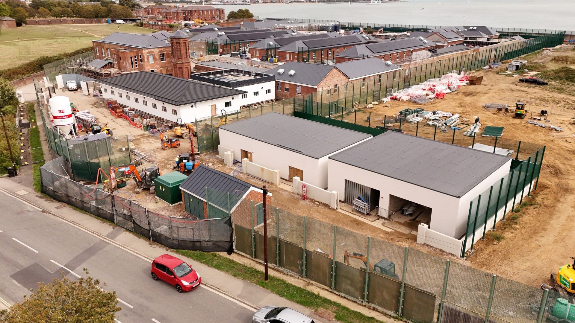 Our town is going to be overtaken by detention centre for 600 migrants right NEXT DOOR… they’ll be looking into our home