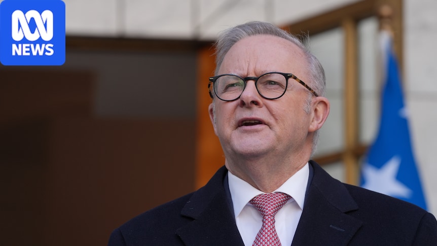 PM defends late mother against Hanson public housing 'attack'