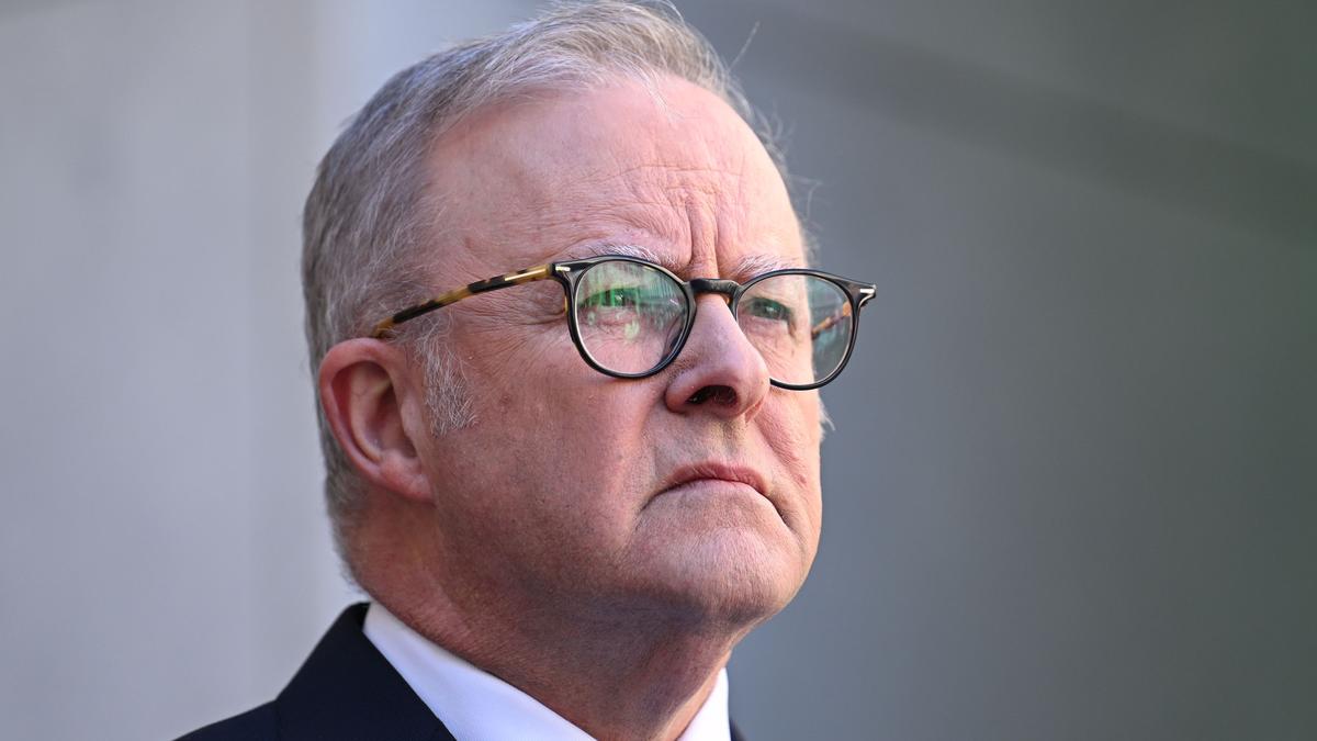 PM’s stinging defence of mum after Pauline Hanson personal attack
