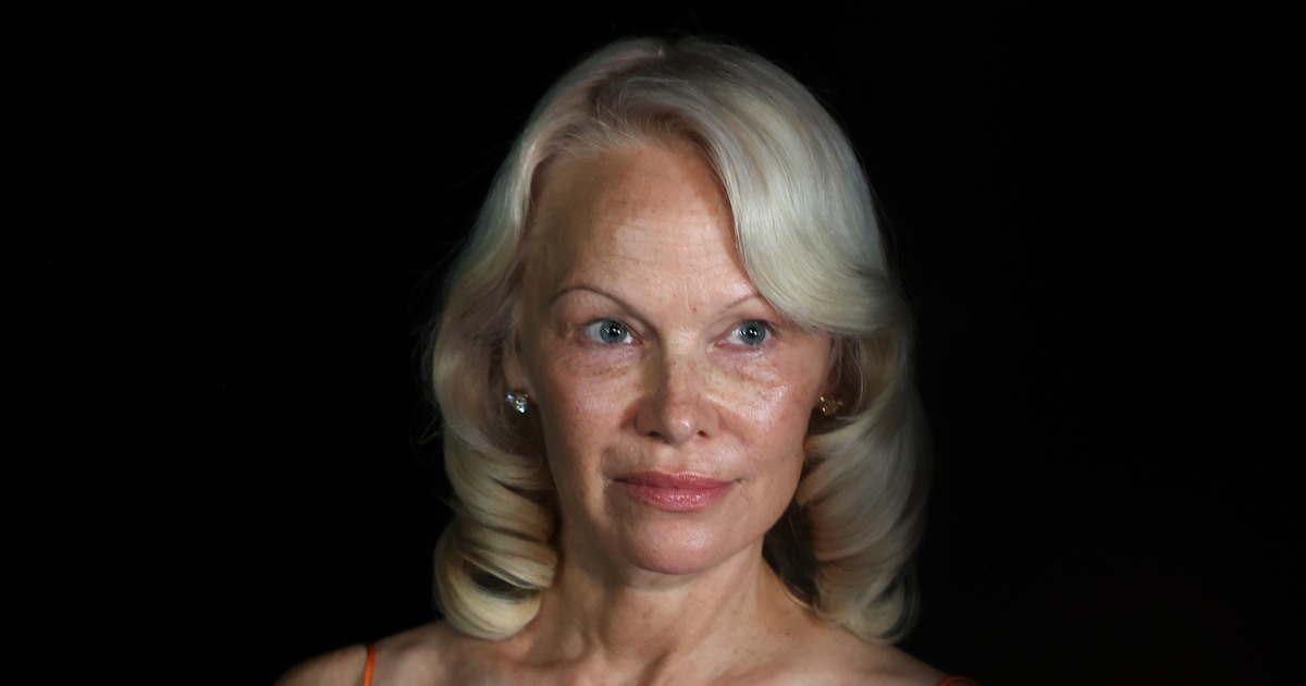 Pamela Anderson says hepatitis C was ‘death sentence’ that ‘took everything I had in my bank’