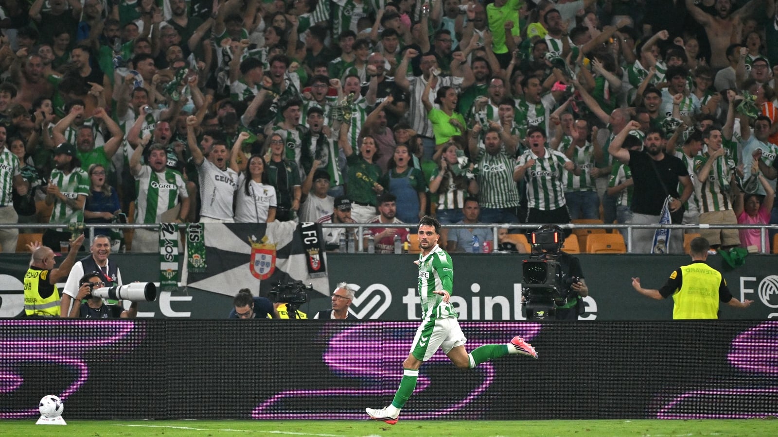 Parrott the match-winner as Real Betis upset Real Madrid