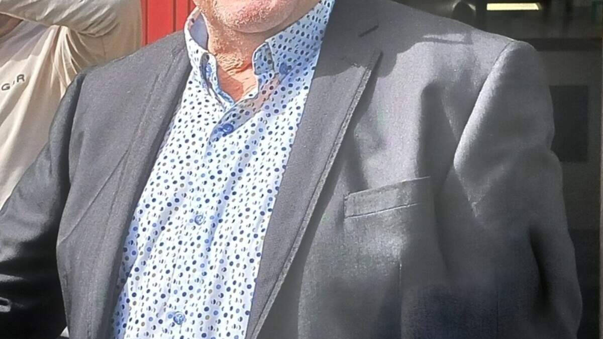 Pensioner who skipped Galway court accused of duping woman in windows scam tells gardaí after being charged with conning second female victim in Athlone: ‘I didn't intend to do it’