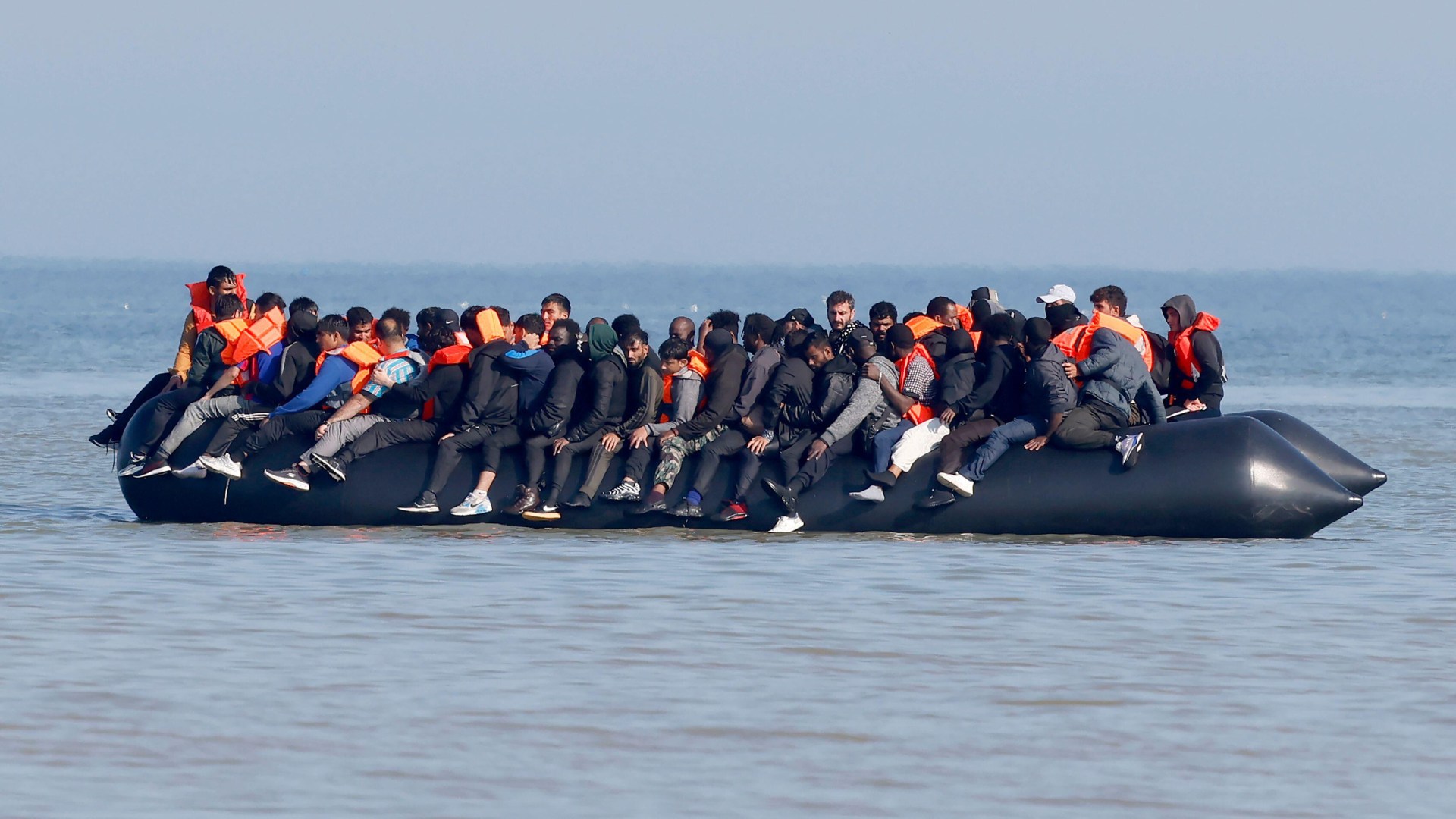 Plan to send just 45 extra French cops on to beaches to stop small boats slammed as ‘next to useless’
