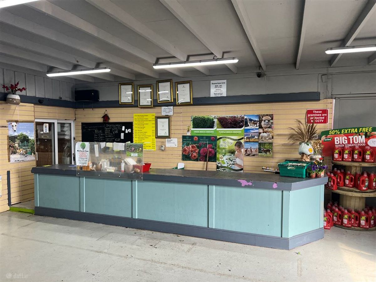 Planning sought to transform former garden centre into coffee shop