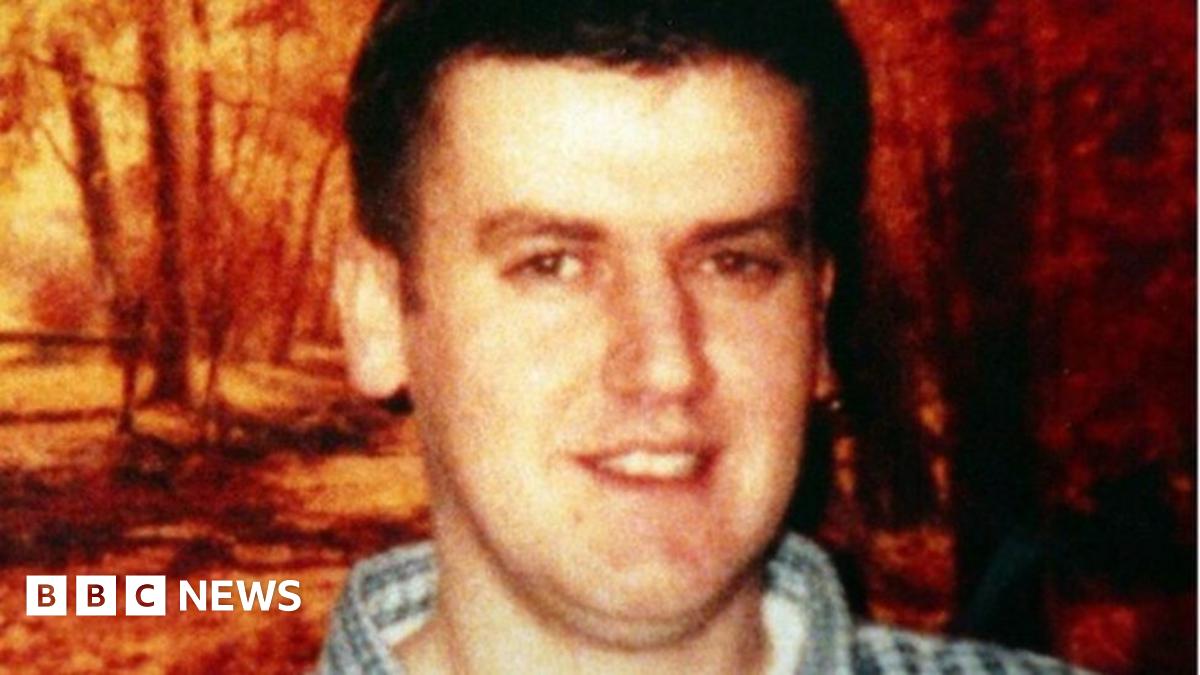 Police did not collude with loyalist attackers in 1997, Robert Hamill inquiry finds