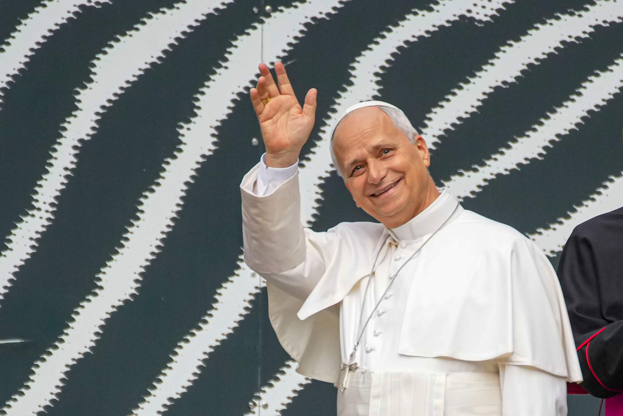 Pope celebrates 71st birthday and repeals Vatican staff salary cuts
