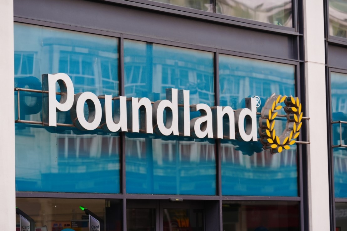 Poundland owners rush to sell discount retailer before Christmas