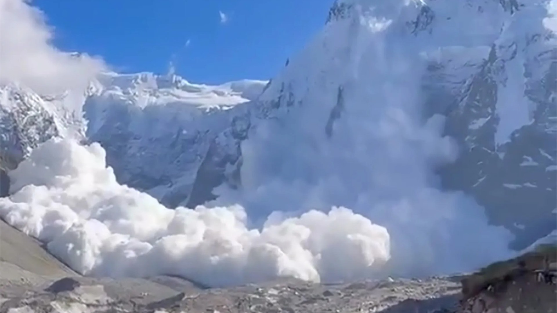 Putin’s elite special forces troops ‘wiped out in horror avalanche during mountain training exercise in Russia’