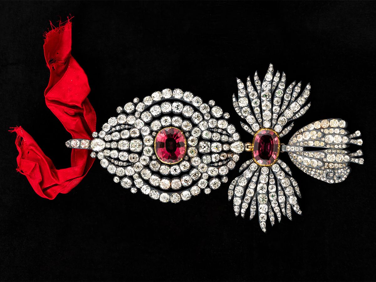 Raymond J. de Souza: Hidden for more than 80 years in Canada, Habsburg jewels shine again