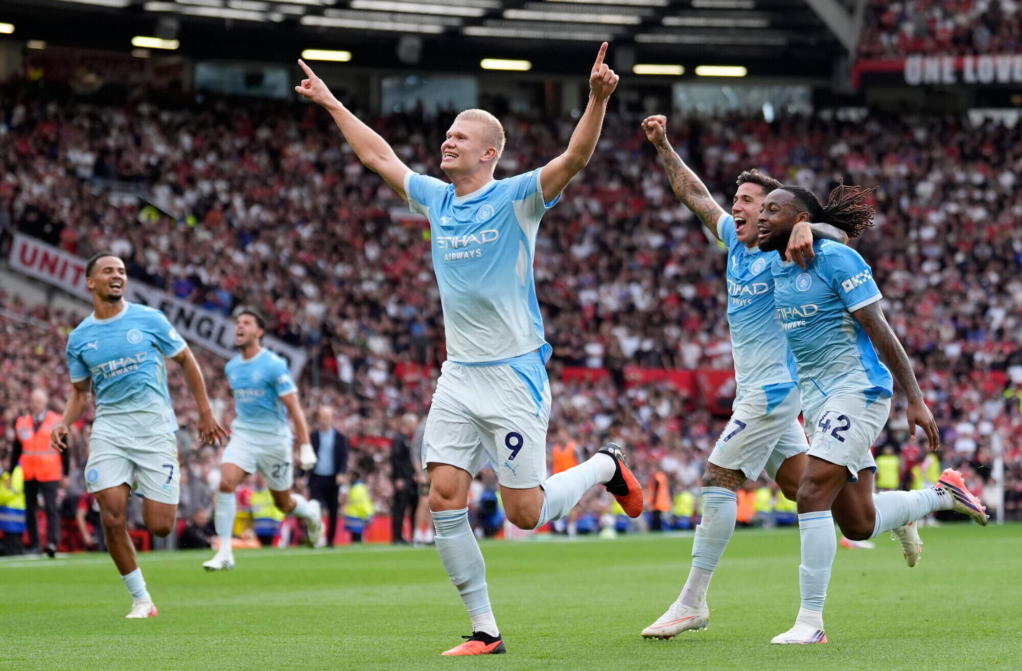 Referees’ chief says ‘tunnel vision’ meant Manchester City’s derby winner stood