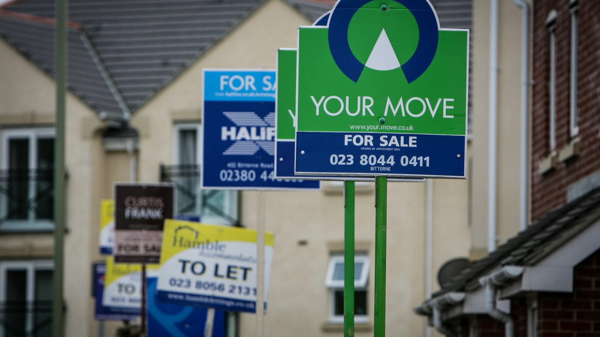Rent prices set to soar by up to 5% by end of the year – new rules around price increases explained