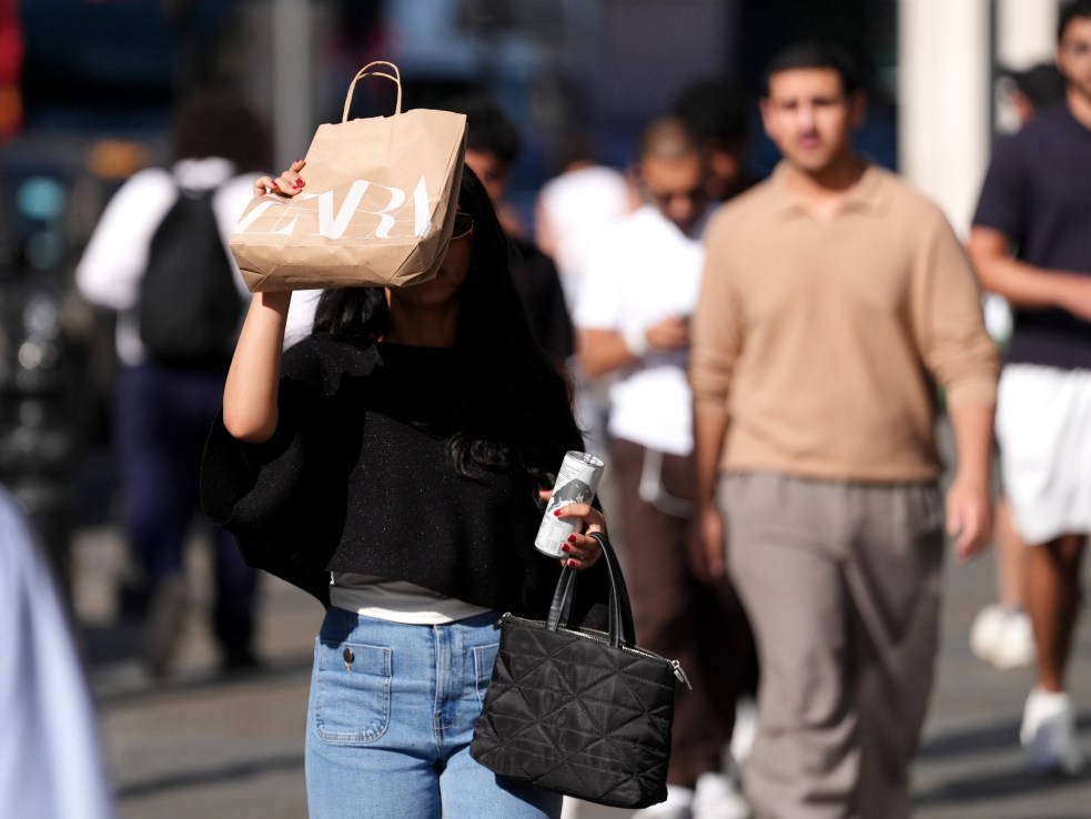 Retail sales slow as heatwave boost cools
