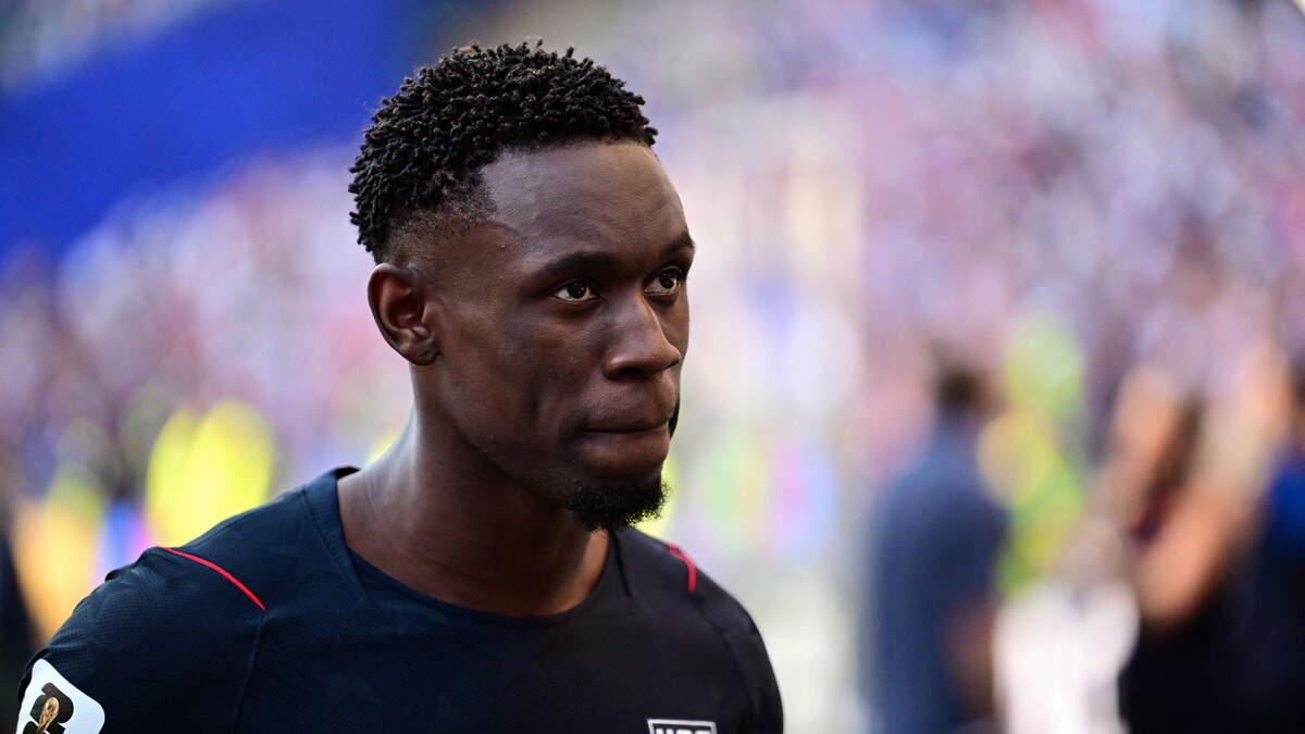 Richard Jolly: Folarin Balogun shambles exposes much deeper problems at Everton, including a cut-price successor to Séamus Coleman