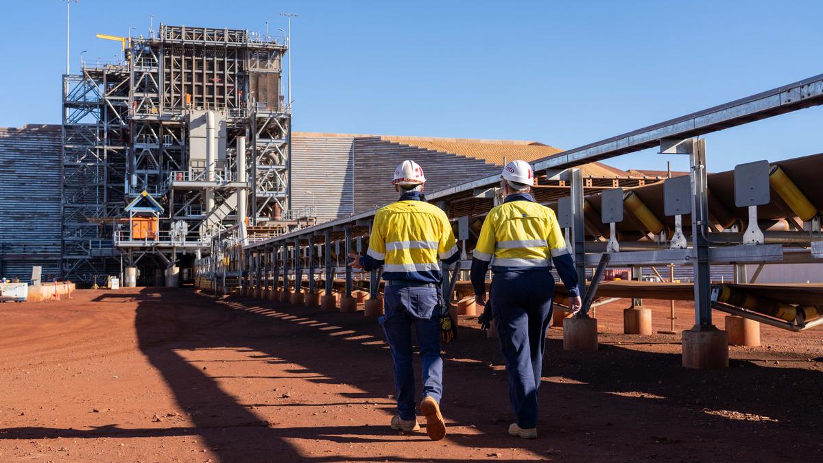 Rio Tinto caught in China Mineral Resources Group contract squeeze with steel mills told to hold orders
