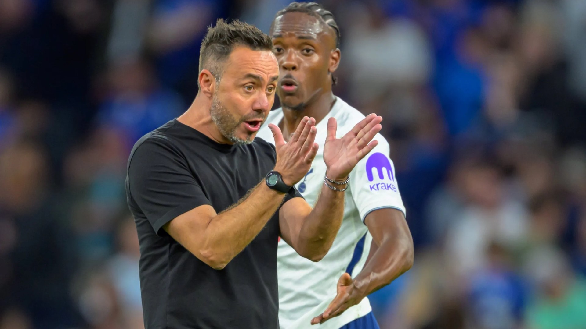 Roberto De Zerbi caught in heated confrontation with Mathys Tel on pitch after woeful Tottenham draw with Everton