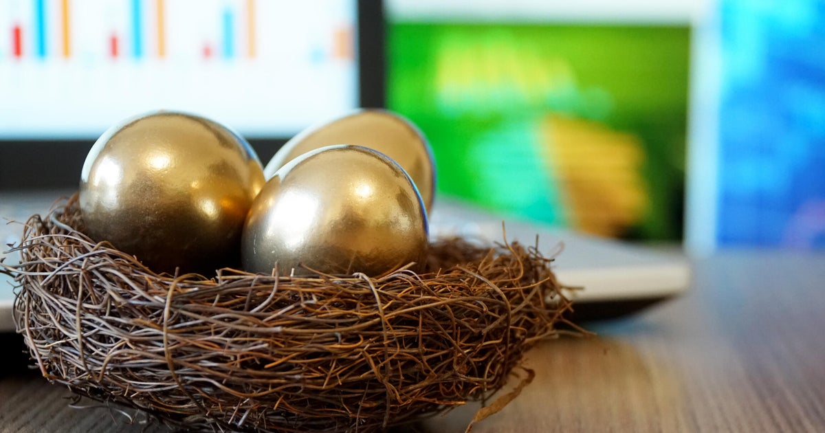 Rolling over a 401(k) to gold? What to check before you move your money