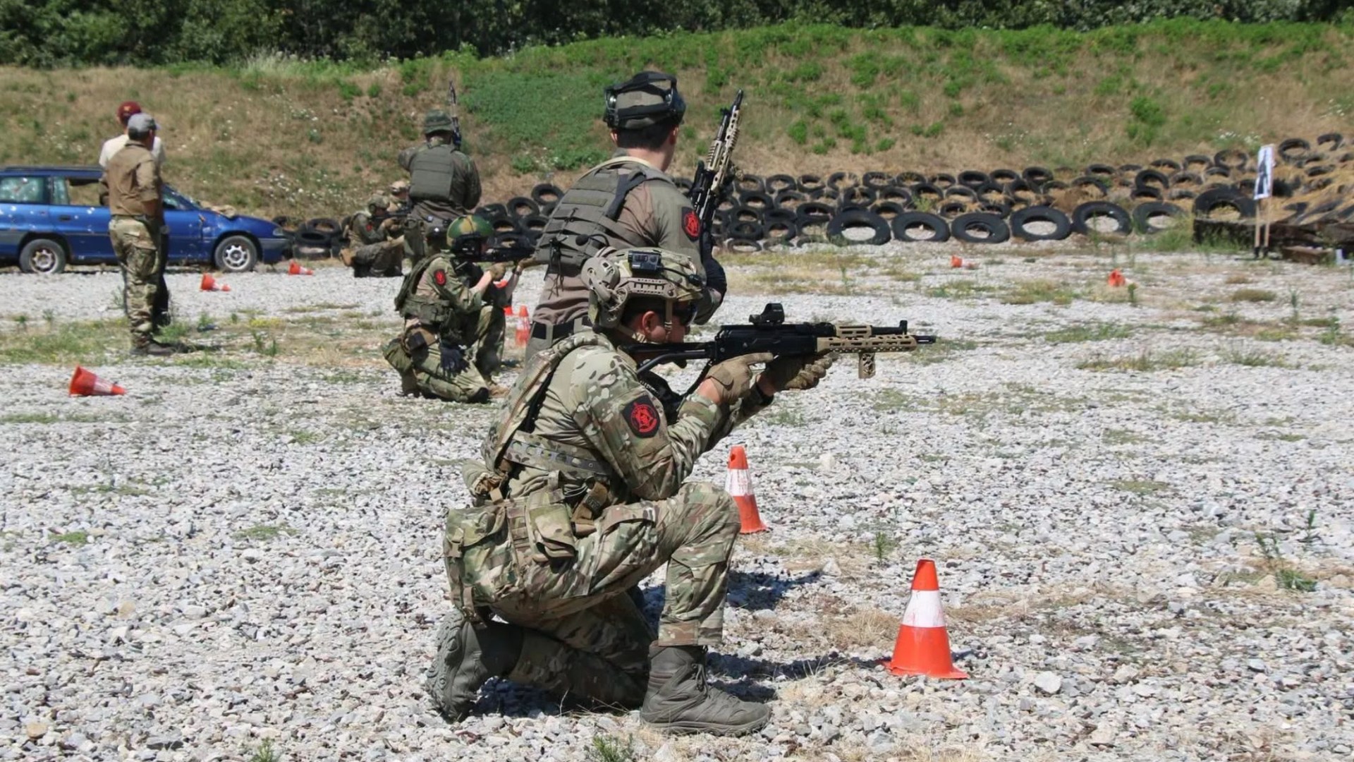 SAS veterans including Brits ‘training Russians to fight in Ukraine at Moscow-linked combat camps in Europe’