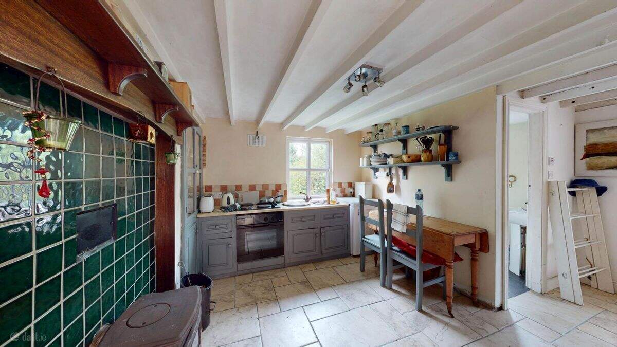 See inside two-bedroom Wicklow cottage dating back to 1910 on the market for €200,000