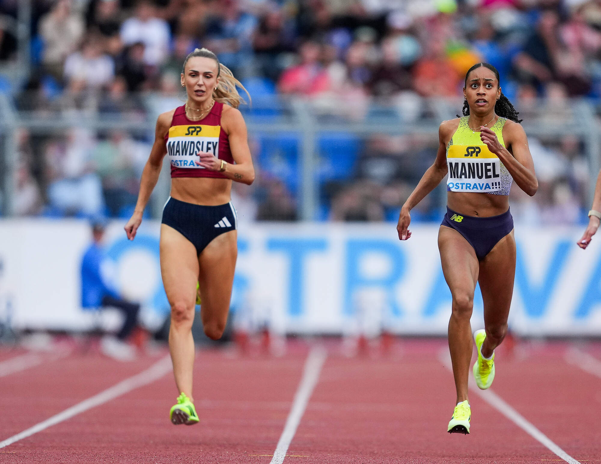 Sharlene Mawdsley makes impressive return from injury to take victory over 400m
