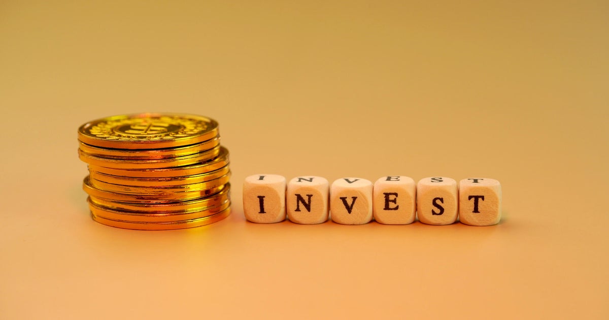 Should you wait until after the September Fed meeting to invest in gold?