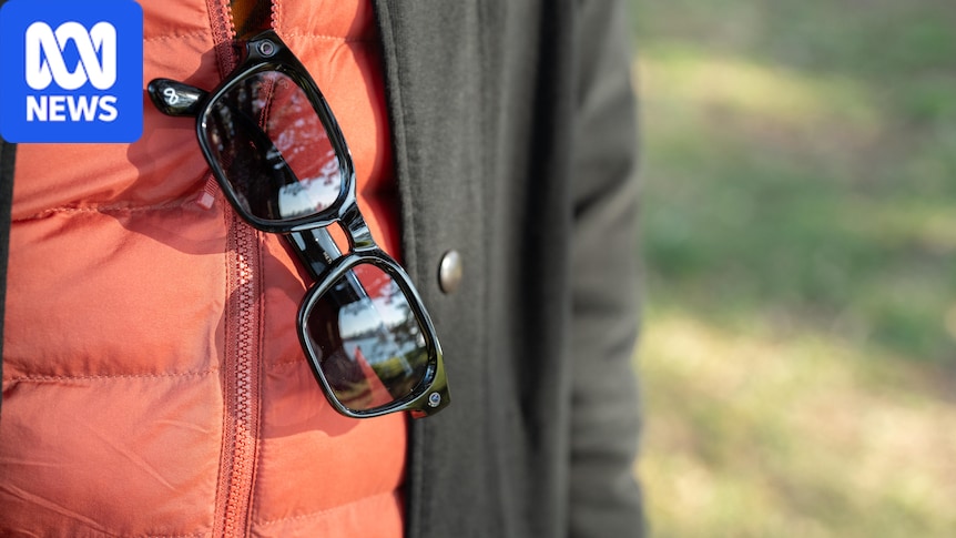 Smart glasses banned from Melbourne council's pools, gyms and playgrounds