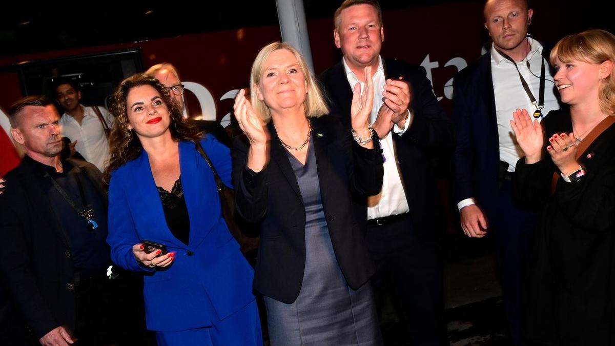 Social Democrats lead in Sweden but outcome uncertain