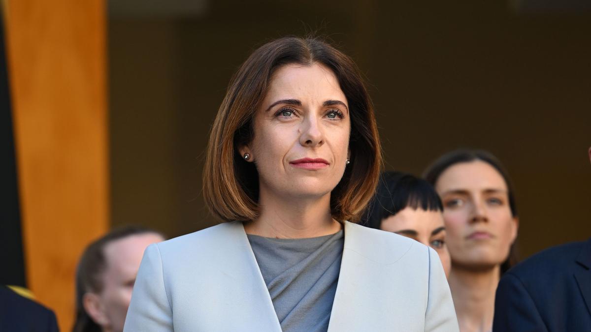 Social media laws: Anika Wells says algorithm won’t be ‘opt-in’ default as she’s handed sweeping new powers