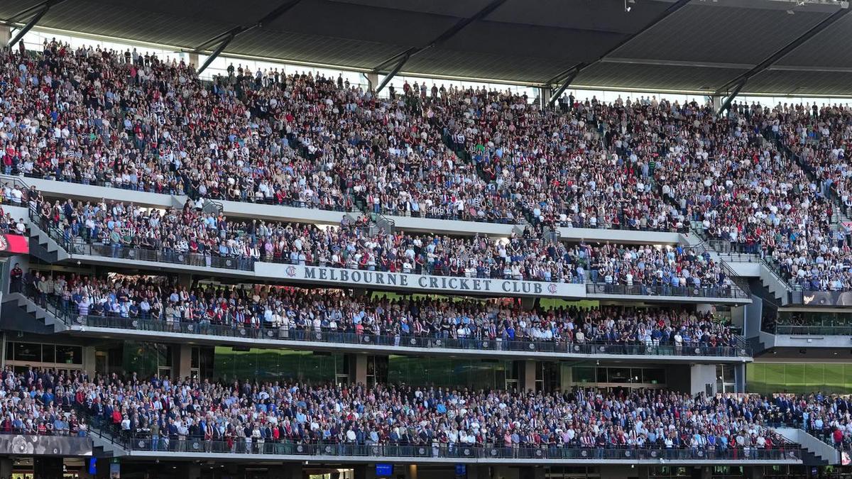 States look to poach NFL game after Victoria deal ends