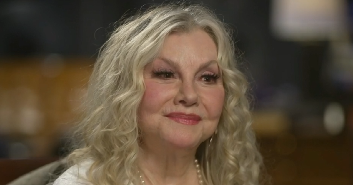Stella Parton says her sister Dolly was prepared and at peace when she died