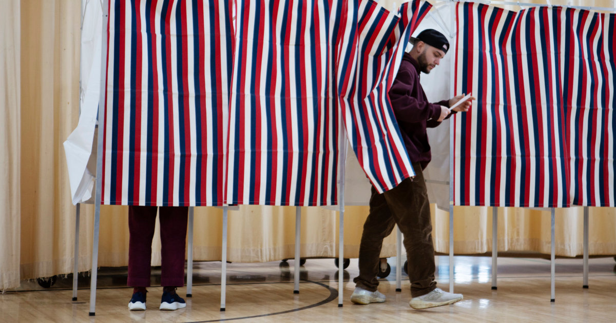 Supreme Court pushes back against Trump and GOP ahead of the midterm elections