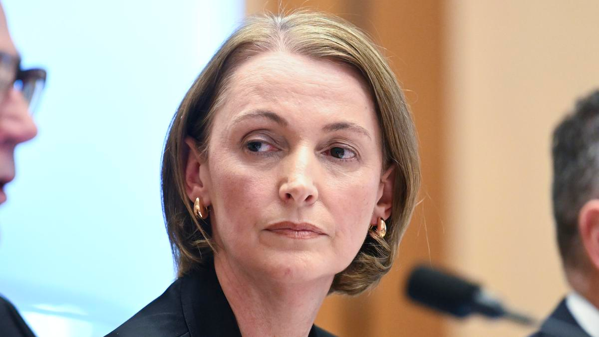 Telstra CEO reveals additional eight emergency calls were missed in catastrophic network outage