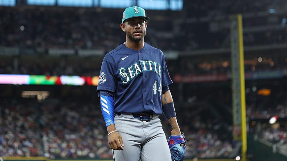 Texas Rangers vs Seattle Mariners betting preview as Wild Card race heats up in final weeks