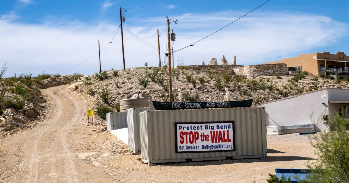 Texas landowners sue Trump administration over border, Big Bend construction
