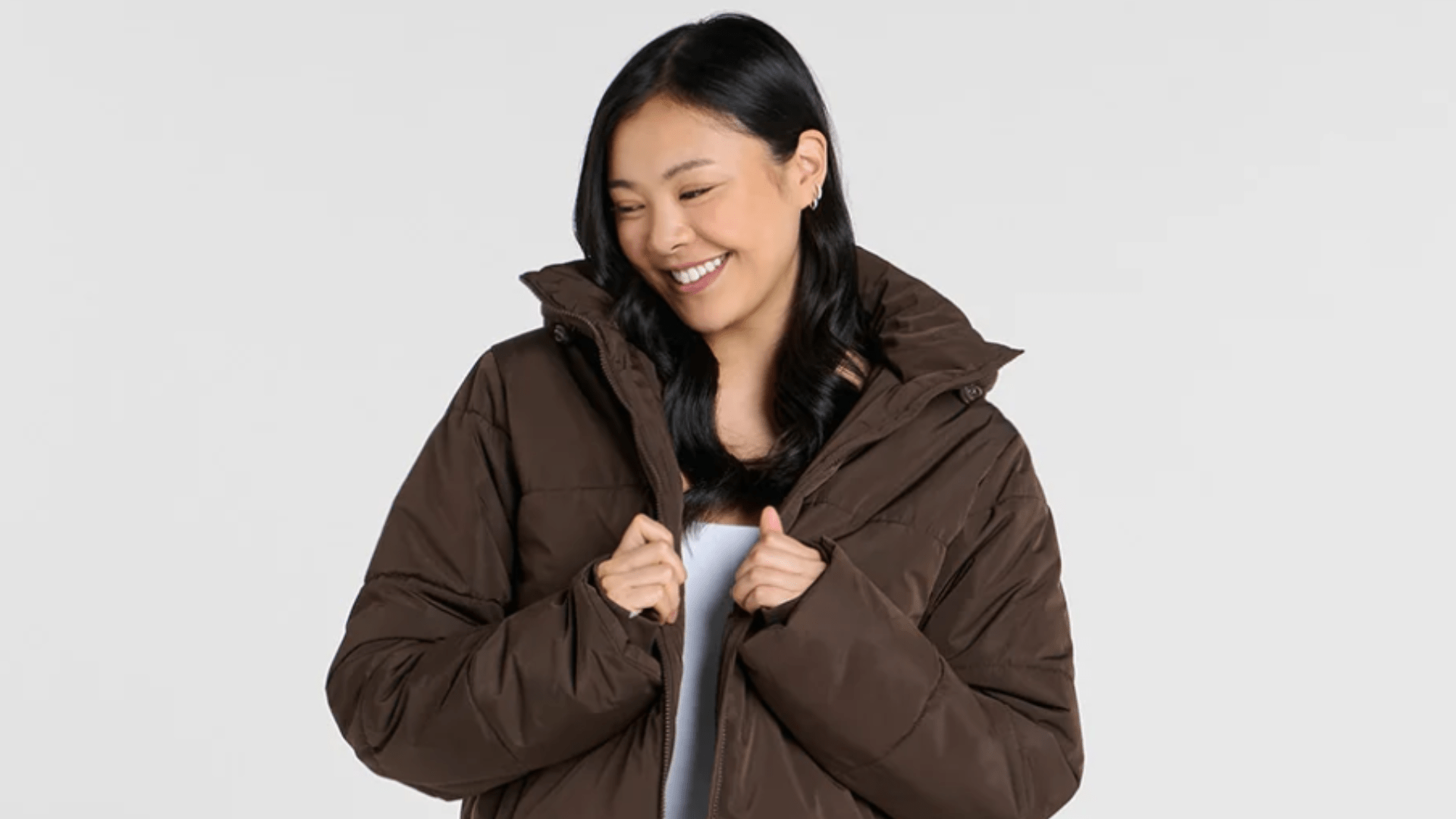 This new Oodie puffa is autumn’s surprise fashion hit – it’s ‘warm, durable and looks great’