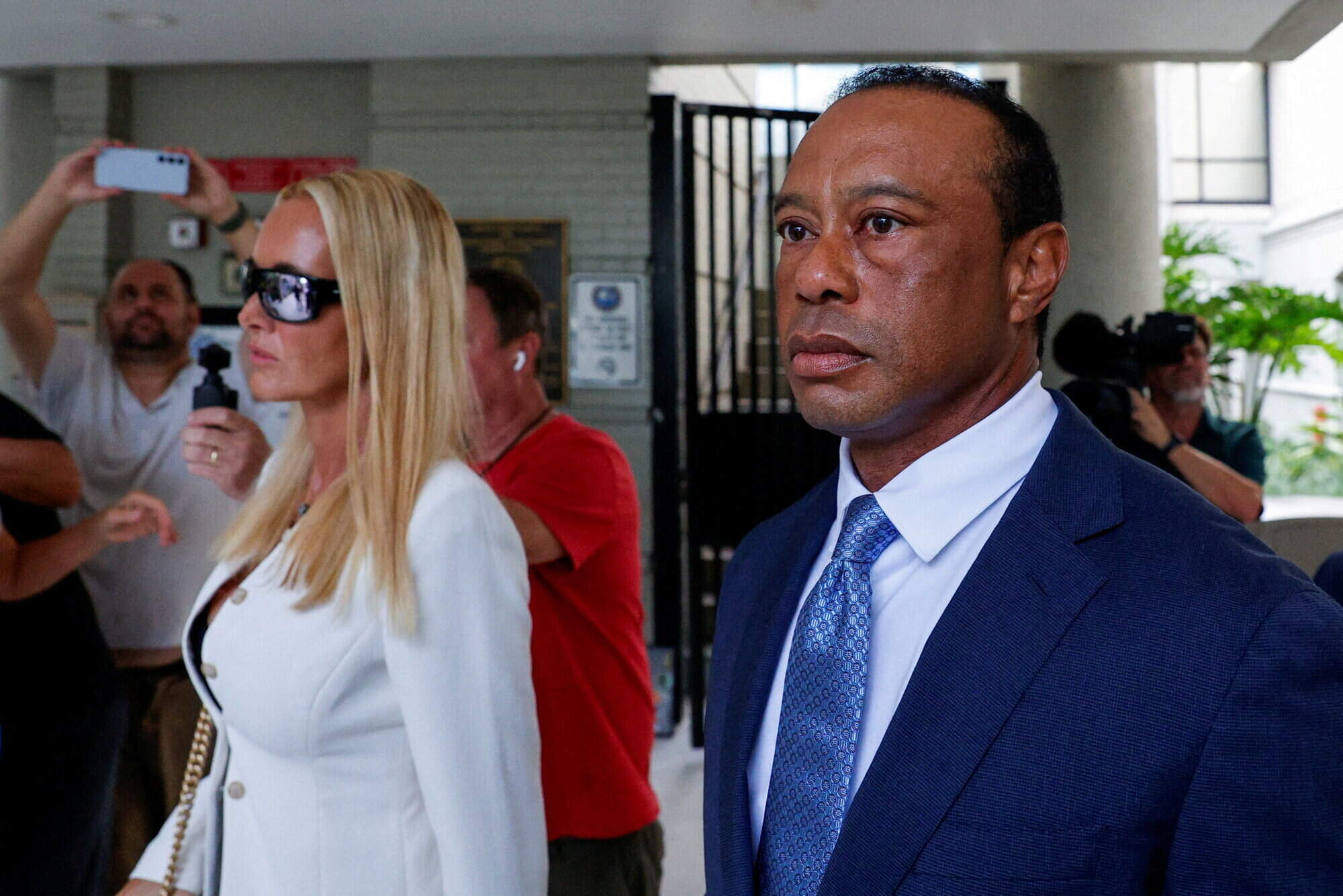 Tiger Woods enters plea agreement to reckless driving charge after rollover crash in Florida