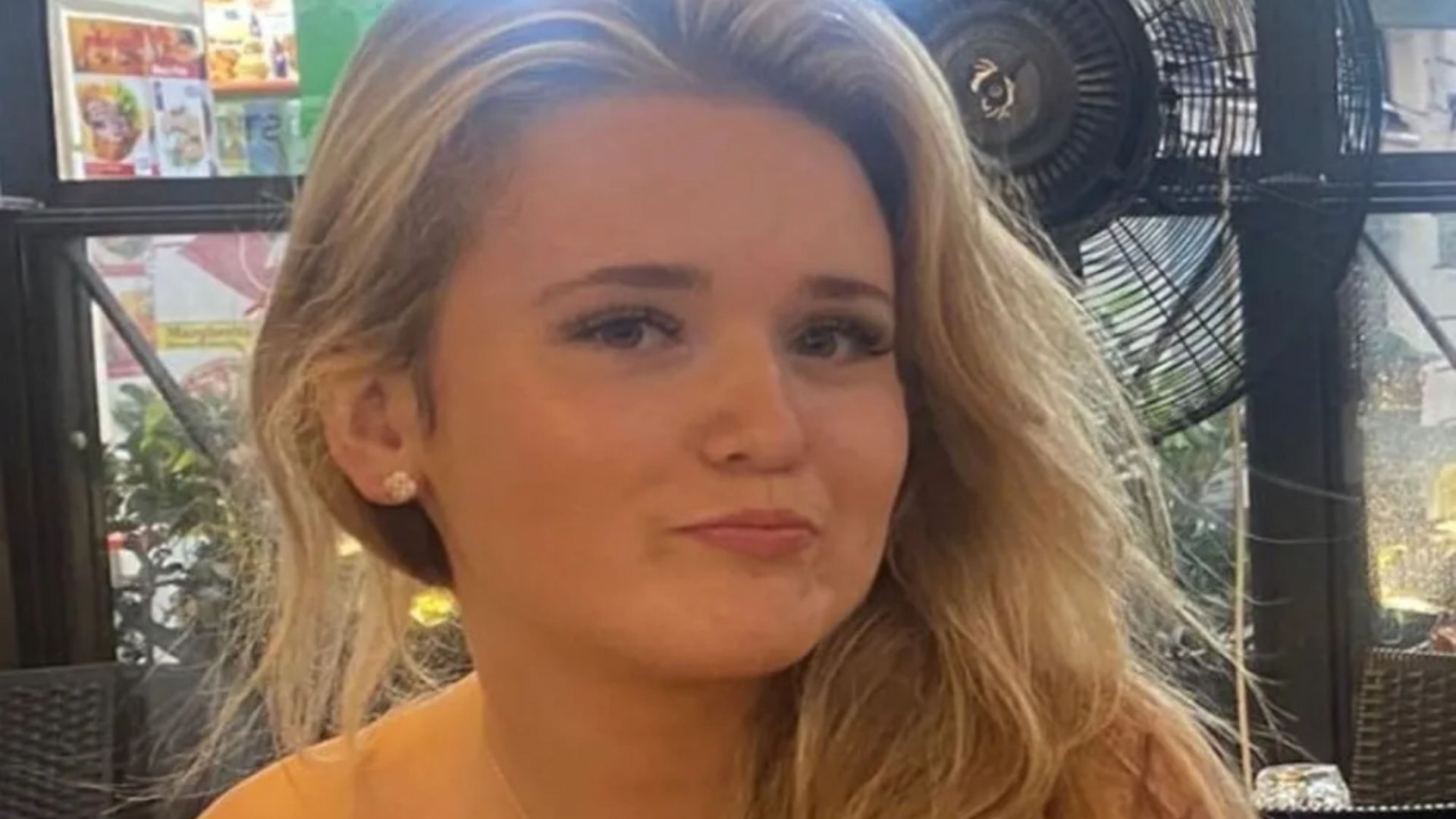 Tributes pour in for ‘caring and selfless’ woman, 19, who died when car crashed into tree as driver, 23, arrested