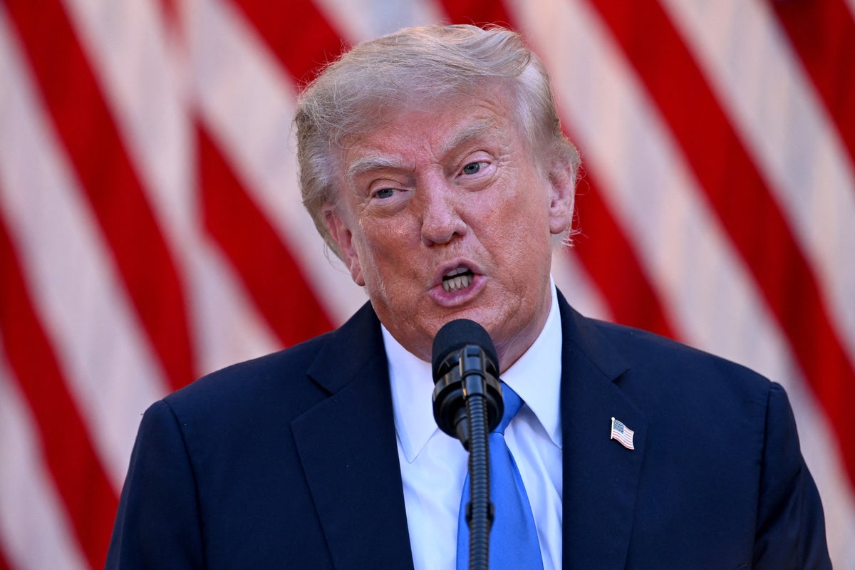 Trump suggests he wouldn’t back UK if Argentina invaded Falkland Islands